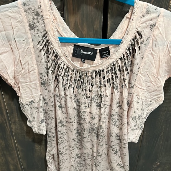 Beaded Top with cinched sides - Picture 2 of 5